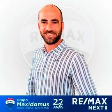 Carlos Ferreira - RE/MAX Next 2